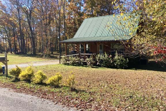 The Calming Cabin — Peaceful Getaway, Park-Like Setting, and Area Adventures - Image 1